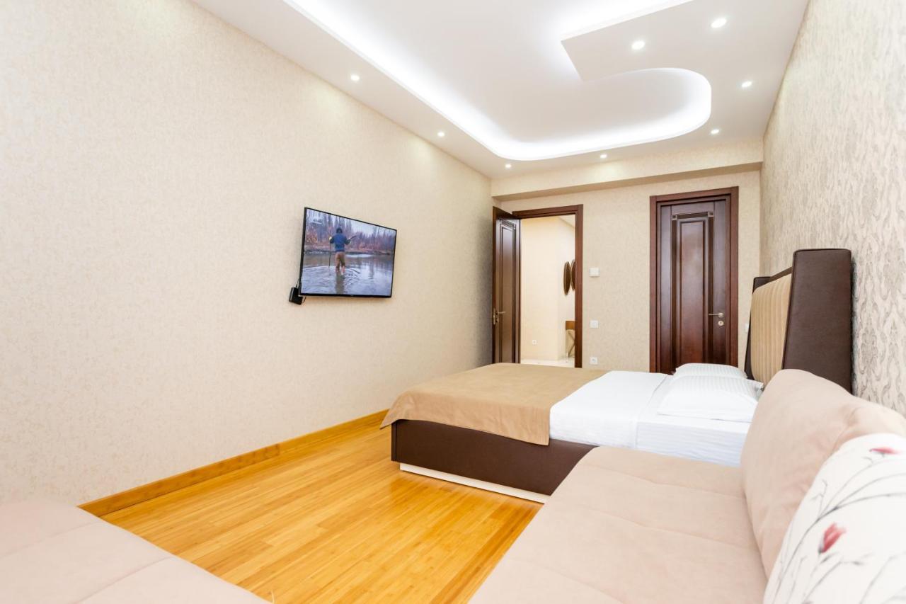 Central Cozy 3Bd-2Bath Apartment Tbilissi Extérieur photo