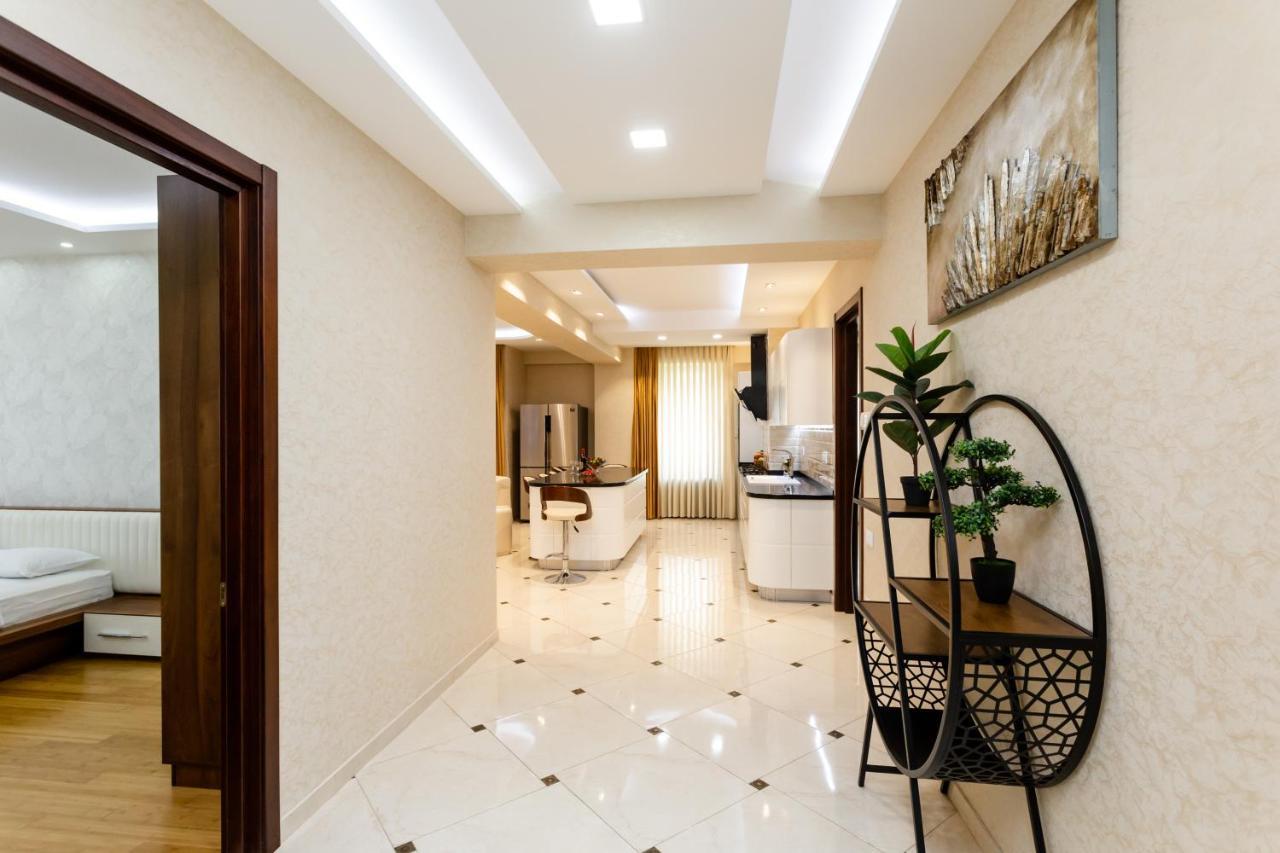 Central Cozy 3Bd-2Bath Apartment Tbilissi Extérieur photo